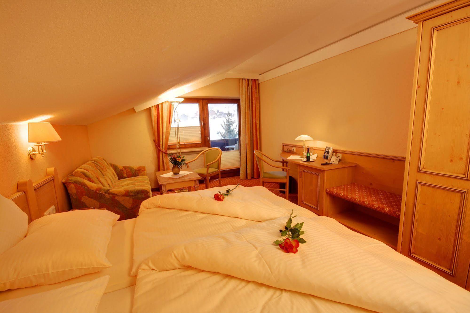 Suitehotel Kleinwalsertal Hirschegg  Екстериор снимка